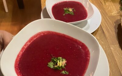 Leckere Rote Beete Birnen Suppe – in 30 Minuten fertig